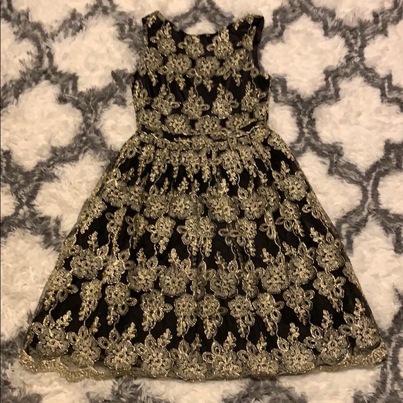 LIKE NEW: Special Occasion Dress - Picture 1 of 6